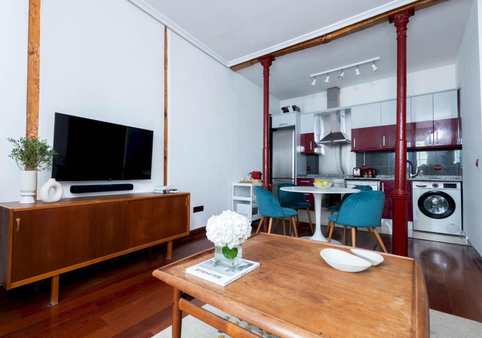 One Bedroom Apartment In Chueca มาดริด ภายนอก รูปภาพ